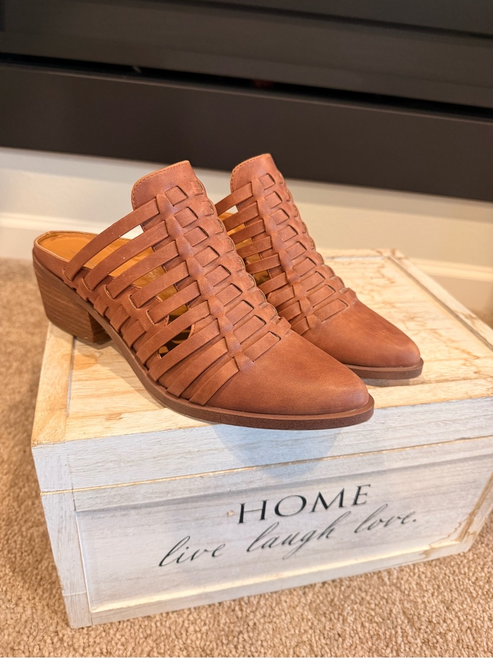 Report Woven Mule Heels Slip-On Sandals